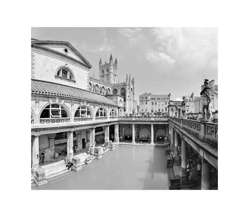 Explore 2000-Year-Old Roman Baths in England: Ancient Marvel