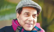 Bollywood Legend Dharmendra Dies at 89: End of an Era