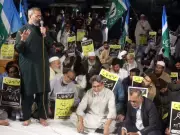 JI Stages 13 Sit-Ins Across Karachi, Demands End to Poor Governance