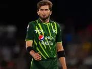 Shaheen Afridi Suffers Injury Scare During BBL Match for Hobart Hurricanes