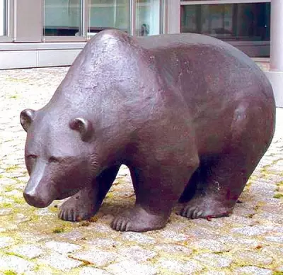 Pakistan Stock Exchange Surges with Bullish Rally, Gains 4,276 Points