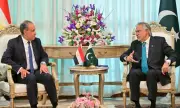 Ishaq Dar and Egyptian FM Discuss Middle East, Urge De-escalation and Diplomacy