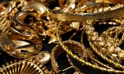 Gold Prices in Pakistan and Global Markets: Current Trends and Analysis