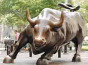Pakistan Stock Exchange Surges with 1,900-Point Gain as Market Turns Bullish