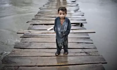 Pakistan's Children Bear Brunt of Climate Crisis Reshaping Childhood