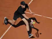 Ailing Jannik Sinner Crashes Out of French Open in Shocking Upset