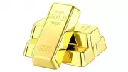 Gold Prices Decline by Rs2,700 per Tola in Pakistan