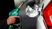 Pakistan Cuts Petrol and Diesel Prices by Rs6 Per Litre