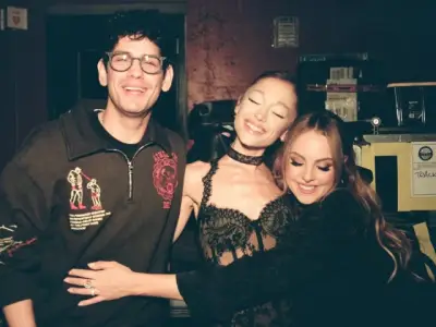 Ariana Grande Reunites with Victorious Co-Stars Gillies and Bennett