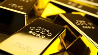 Gold Prices in Pakistan Drop Sharply by Rs12,489 Per Tola on Saturday