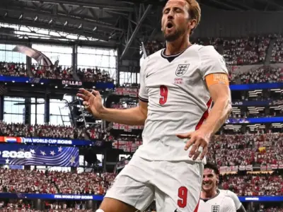 Harry Kane double helps England beat Croatia 4-2 in World Cup opener