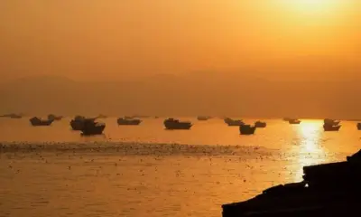 Iran Closes Strait of Hormuz Citing Israeli Attacks on Lebanon