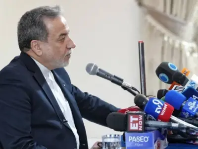 Iran FM Criticizes Lebanese President Over Tehran's Role Remarks