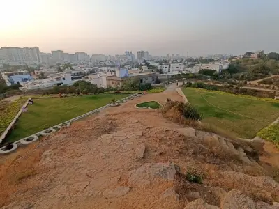 Karachi Hill Park Land Controversy: Mayor Reveals Plot Not in PECHS Layout