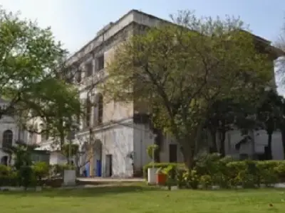 Lahore Heritage Board Denies Plans to Demolish Ewing Hall