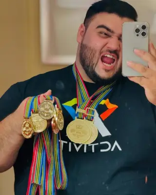 Nooh Dastagir Butt dedicates double gold in Uzbekistan to parents