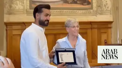 Pakistani Hailed in Italy for Saving Children Credits Mother for Courage