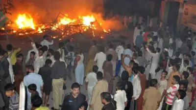 Three Ahmadi Youths Critically Injured in Rabwah Attack