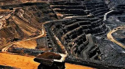 US-Iran Conflict Highlights Pakistan's Urgent Need for Thar Coal Energy