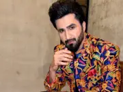 Falak Shabir Wants Law Against Short Dresses in Punjab, Internet Reacts