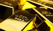 Gold Prices in Pakistan Plunge by Rs14,900 Per Tola