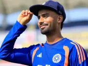 India dominates Afghanistan as Manav Suthar shines on Test debut
