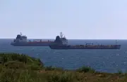 Iranian Oil Tankers Break US Blockade in Strait of Hormuz Ahead of Talks