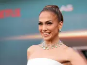 Jennifer Lopez Denies Dating Rumors with Brett Goldstein on Today Show