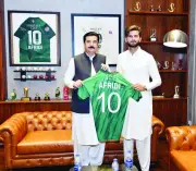 Kundi, Shaheen Afridi Vow to Boost Sports for Youth in KP