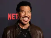 Lionel Richie Postpones Tour Dates After Hospitalization Due to Dizziness
