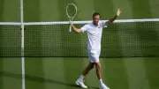 Medvedev Dominates Cilic in Wimbledon Opener, Sends Title Warning