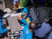 Nepali Mountaineer Survives 6 Days on Everest by Chewing Ice