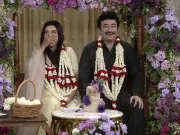 Nida Yasir and Yasir Nawaz Celebrate 24th Wedding Anniversary on Live TV