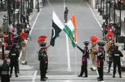 Pakistan, India Exchange Prisoner Lists; Pakistan Urges Release of 97 Prisoners