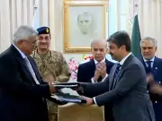 PIA Transitions to New Private Management Under Arif Habib Consortium