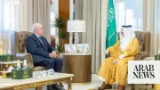 Saudi Governor Meets Dutch Ambassador in Dammam