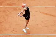 Shnaider Stuns Sabalenka in French Open Upset; Cobolli Reaches Semis