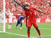 Switzerland Beat Canada 2-1 to Top World Cup Group B, Co-Hosts Reach Knockouts First Time