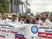 Young doctors protest outside Peshawar health secretary office over stagnant salaries since 2016