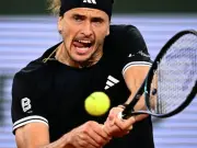 Zverev Powers Into French Open Semifinals