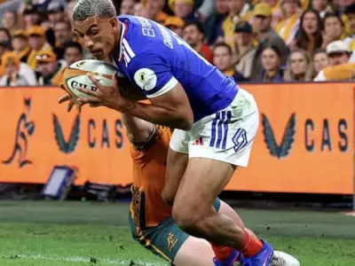 France rallies from 9-point deficit to beat Australia 42-26 in Brisbane
