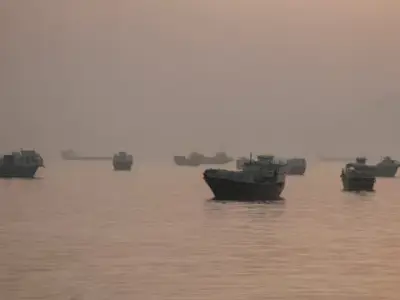 Iran's Revolutionary Guards Fire Missiles at Ships in Strait of Hormuz