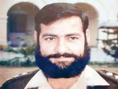 Pakistan Armed Forces Pay Tribute to Kargil Hero Captain Karnal Sher Khan on 27th Martyrdom Anniversary