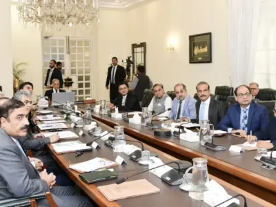 Shehbaz orders nationwide ban on substandard syringes to curb HIV, Hepatitis C