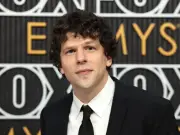 Jesse Eisenberg Rejects Leaving US Over Trump, Cites Responsibility to Stay and Help