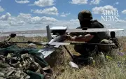 Nine Dead in Russia-Ukraine Strikes Ahead of Paris Talks